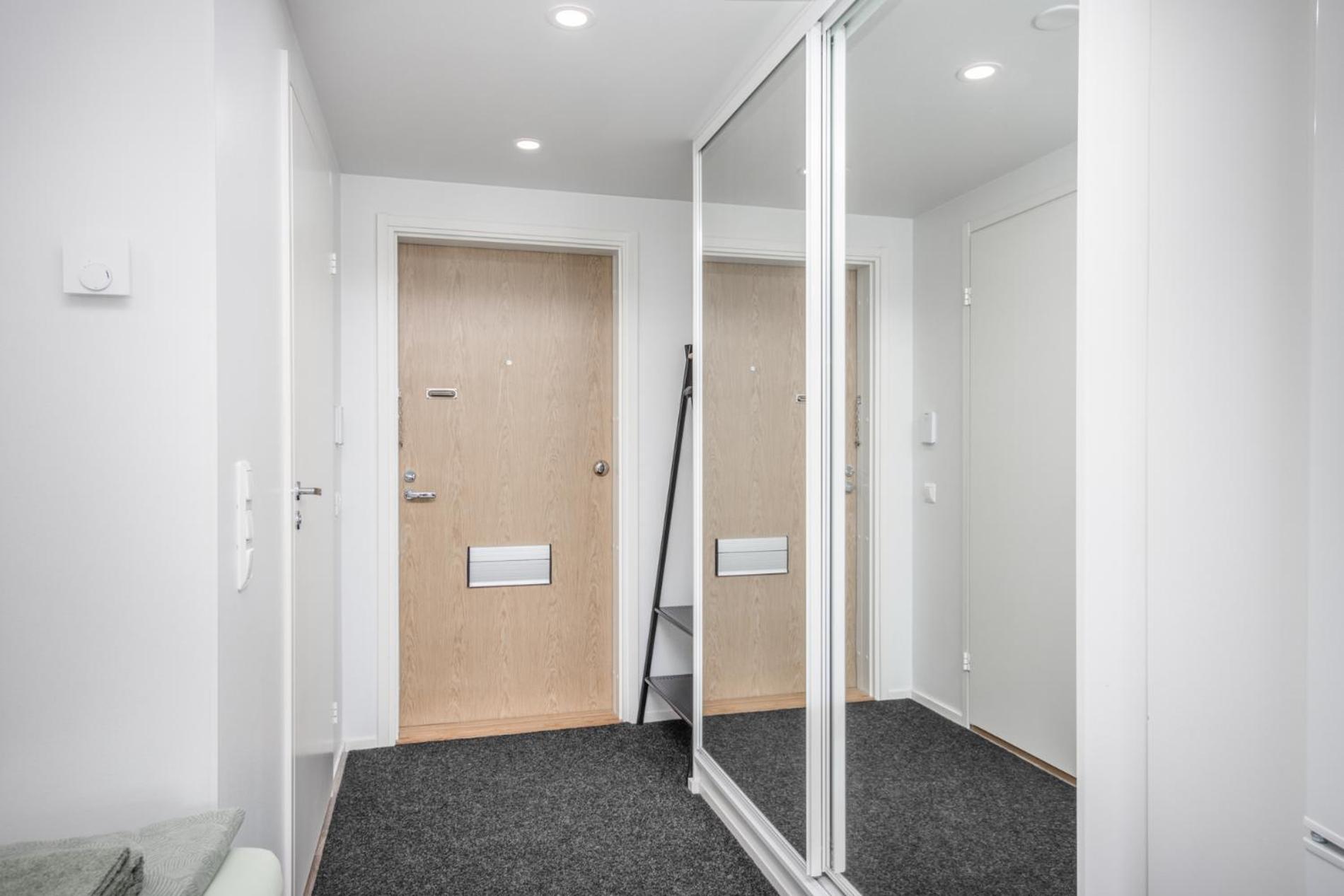 New Studio Apartment With Free Parking 库奥皮奥 外观 照片